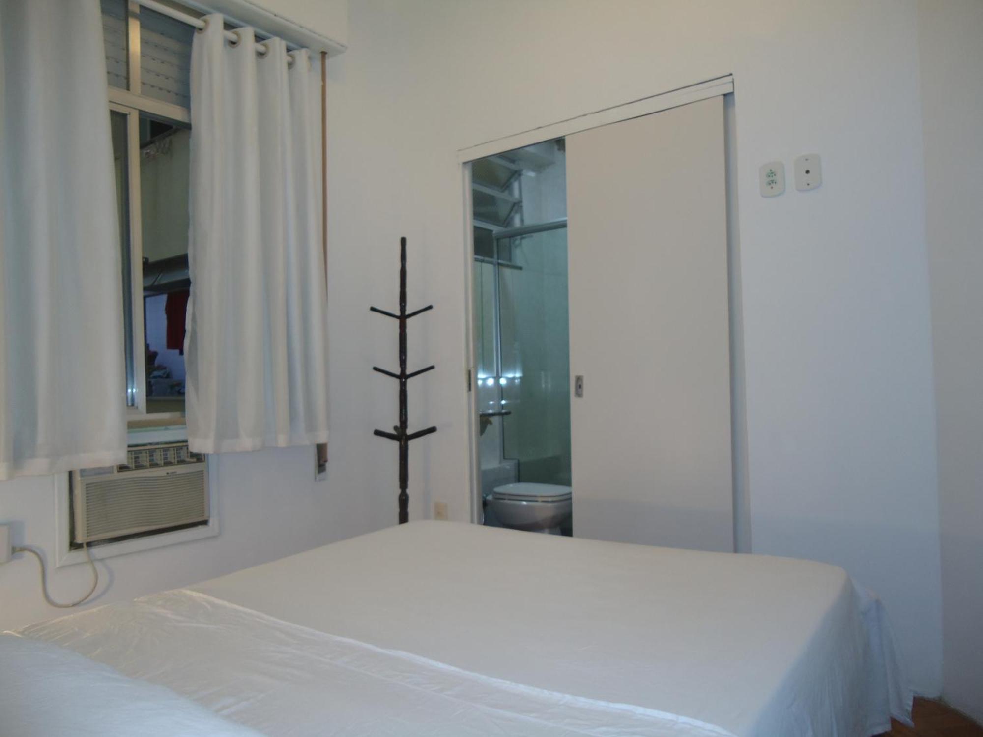 Apartamento Copacabana 3 Quartos Ar Cond A 2 Qds Da *